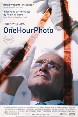 One Hour Photo (2002) original movie poster for sale at Originalfilmart